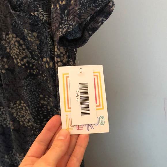 Brand new with tags Lularoe Carly - Picture 3 of 4
